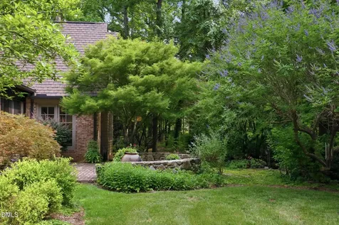 6014 Old Field Drive Chapel Hill NC 27514