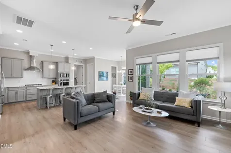 916 Market House Way Cary NC 27518