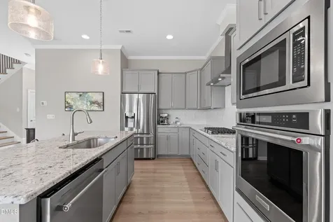916 Market House Way Cary NC 27518