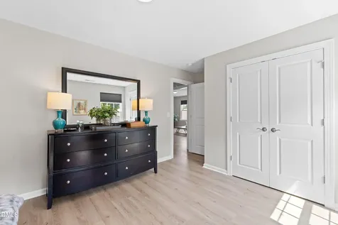 916 Market House Way Cary NC 27518