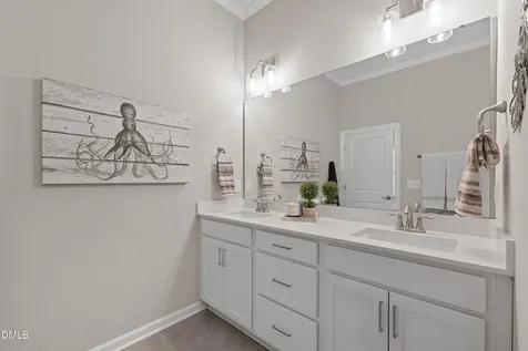 916 Market House Way Cary NC 27518