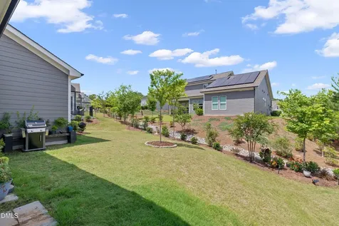 916 Market House Way Cary NC 27518