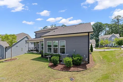 916 Market House Way Cary NC 27518