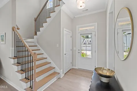 916 Market House Way Cary NC 27518