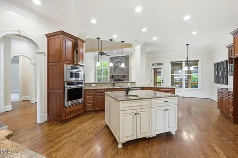 57 Bridgewater Court Chapel Hill NC 27517