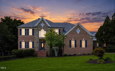 2721 Stratford Hall Drive Raleigh NC 27614