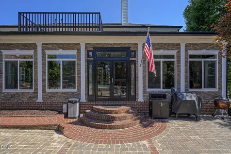 2721 Stratford Hall Drive Raleigh NC 27614