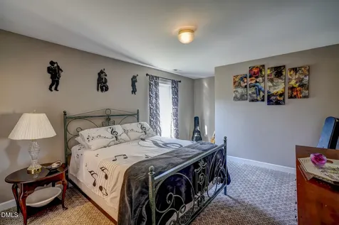 2721 Stratford Hall Drive Raleigh NC 27614
