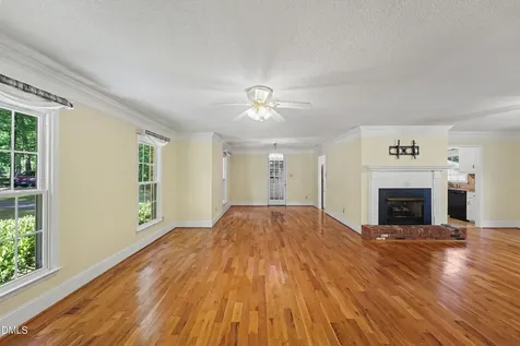 902 Knight Drive Durham NC 27712