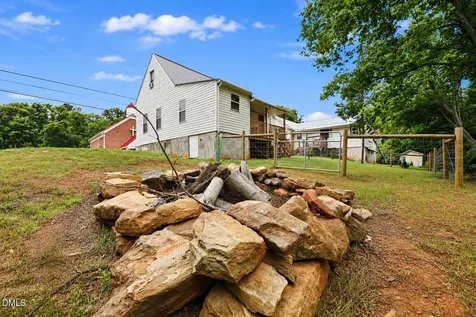 11794 Academy Street Milton NC 27305