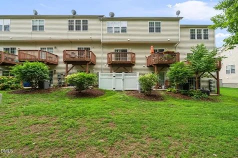 7814 Spungold Street Raleigh NC 27617