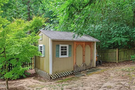4404 Willow Lake Road Raleigh NC 27616