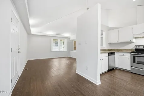 3289 Mill Run Raleigh NC 27612