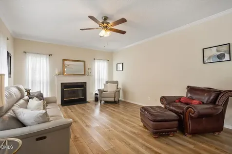 5204 Duckdown Court Raleigh NC 27604