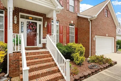 5204 Duckdown Court Raleigh NC 27604
