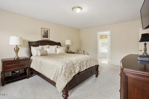 5204 Duckdown Court Raleigh NC 27604