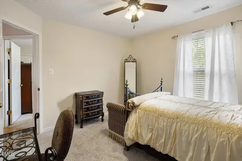 5204 Duckdown Court Raleigh NC 27604