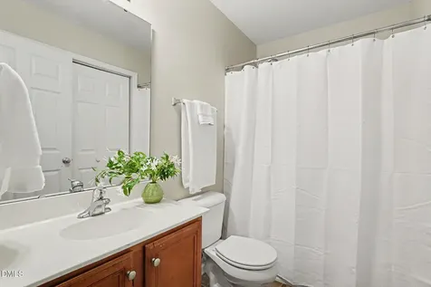 2719 Andover Glen Road Raleigh NC 27604