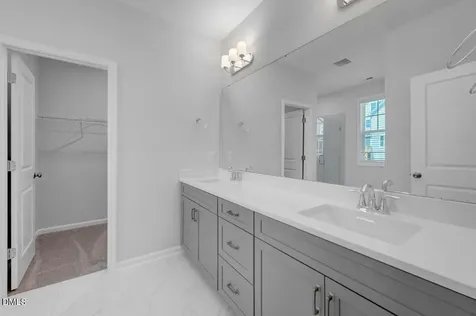 3118 Cathedral Comb Drive Apex NC 27502