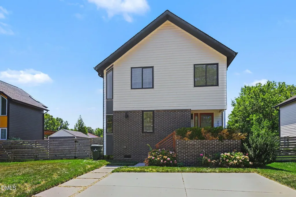 2208 Millbank Street Raleigh NC 27610