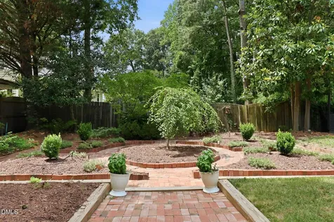 7305 Bay Hill Court Raleigh NC 27615