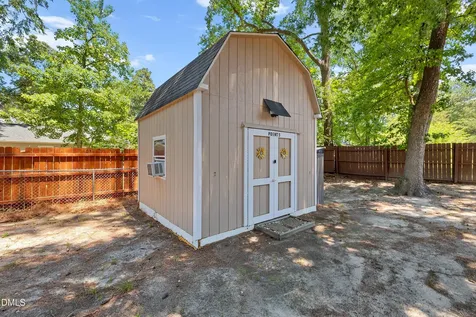 3721 Dusty Lane Raleigh NC 27604
