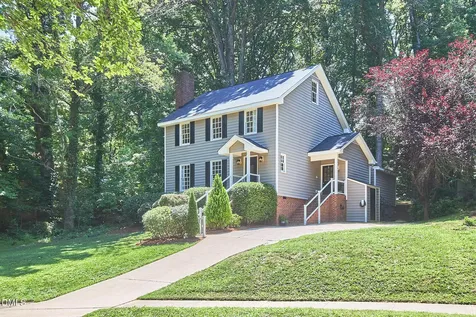 101 Bayoak Drive Cary NC 27513