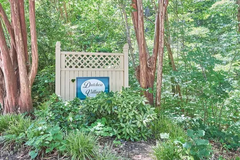 101 Bayoak Drive Cary NC 27513
