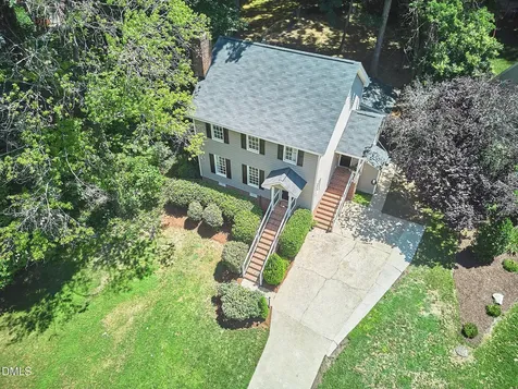 101 Bayoak Drive Cary NC 27513