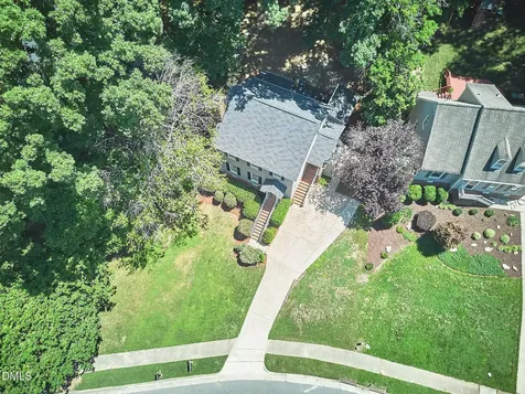 101 Bayoak Drive Cary NC 27513