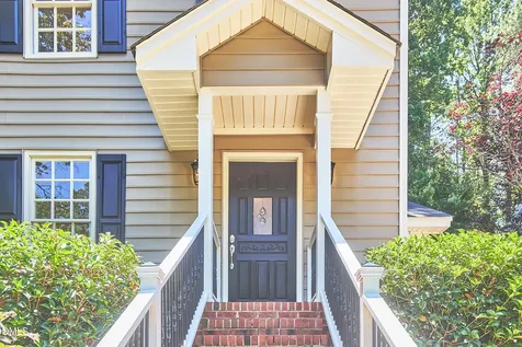 101 Bayoak Drive Cary NC 27513