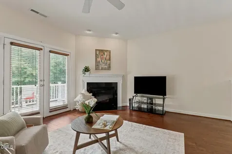 336 Kinellan Lane Cary NC 27519