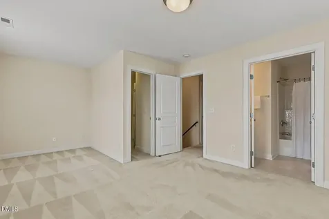 336 Kinellan Lane Cary NC 27519