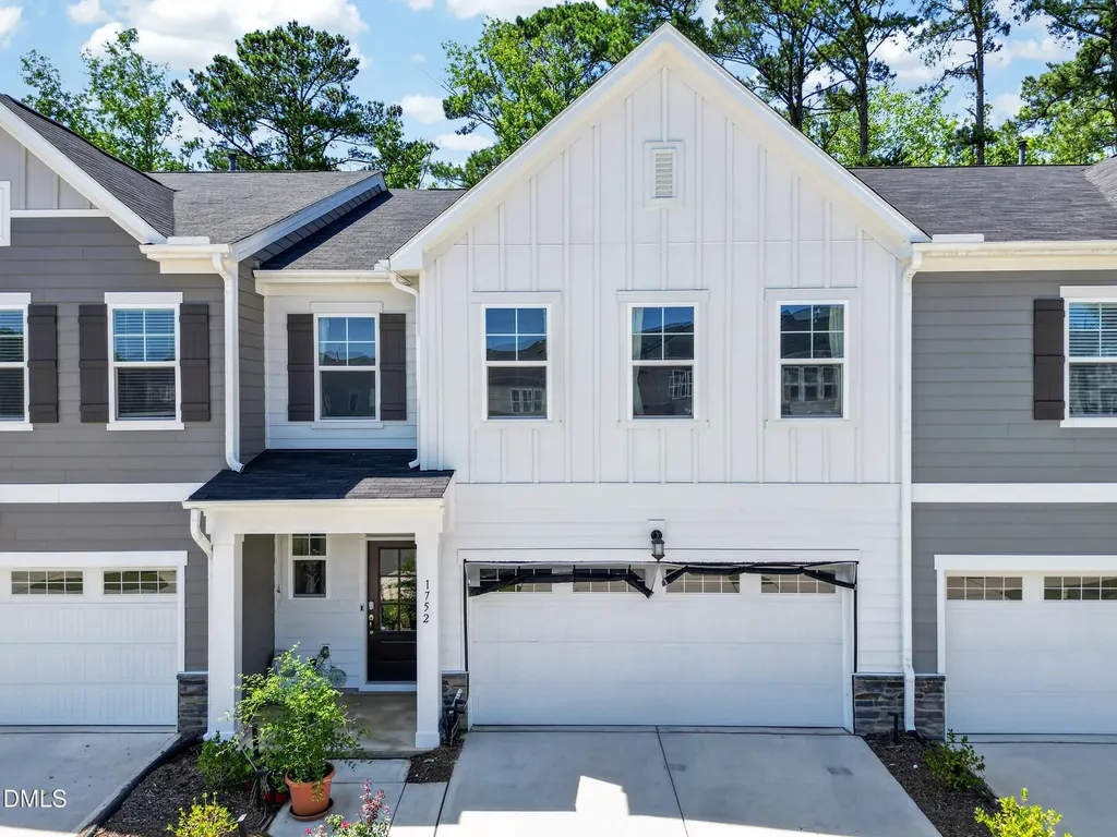 1752 Alpine Summer Lane Apex NC 27502