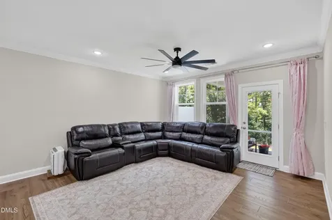 1752 Alpine Summer Lane Apex NC 27502