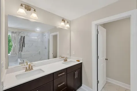 1752 Alpine Summer Lane Apex NC 27502