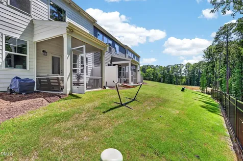 1752 Alpine Summer Lane Apex NC 27502