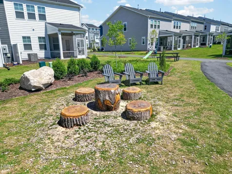 1752 Alpine Summer Lane Apex NC 27502