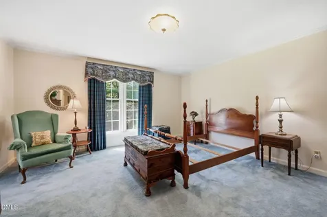 5001 Quail Hollow Drive Raleigh NC 27609