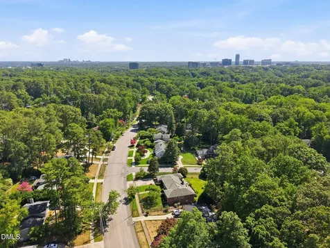 5001 Quail Hollow Drive Raleigh NC 27609