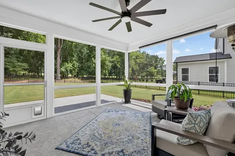 2209 Terri Creek Drive Fuquay Varina NC 27526