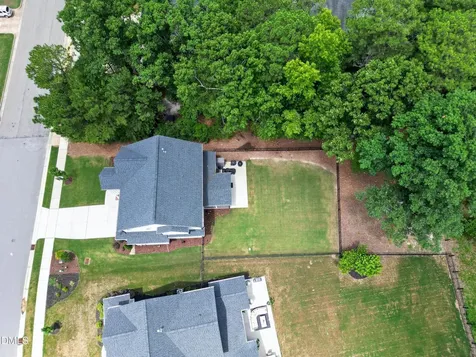 2209 Terri Creek Drive Fuquay Varina NC 27526
