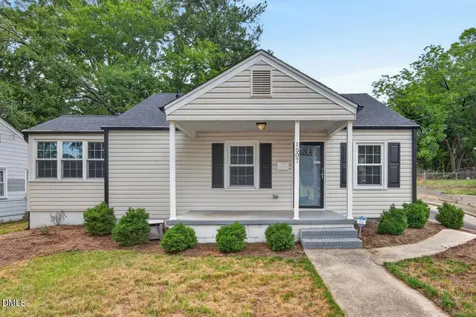 1507 Robinhood Road Durham NC 27701