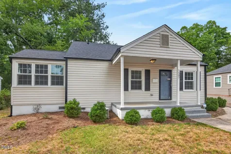 1507 Robinhood Road Durham NC 27701