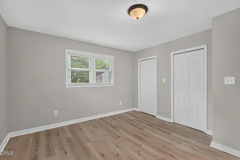 1507 Robinhood Road Durham NC 27701