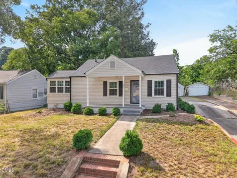 1507 Robinhood Road Durham NC 27701