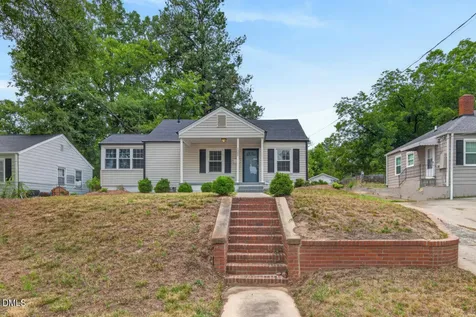 1507 Robinhood Road Durham NC 27701