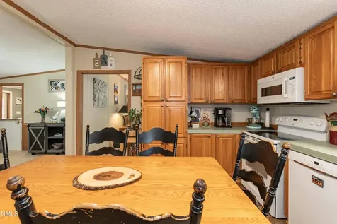 75 Baucom Lane Fuquay Varina NC 27526