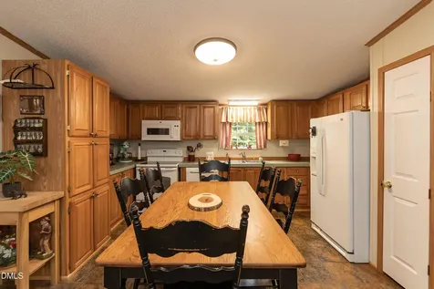 75 Baucom Lane Fuquay Varina NC 27526