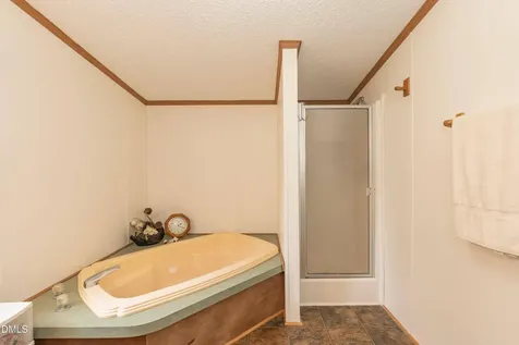 75 Baucom Lane Fuquay Varina NC 27526